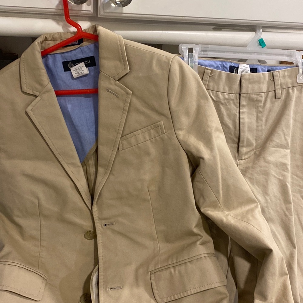 Boys Crew cut suit